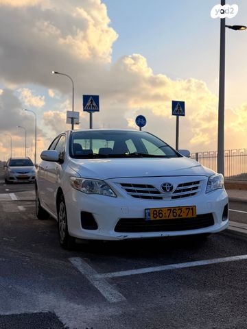 מודעת רכב טויוטה קורולה