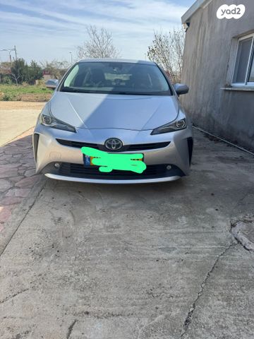 מודעת רכב טויוטה פריוס