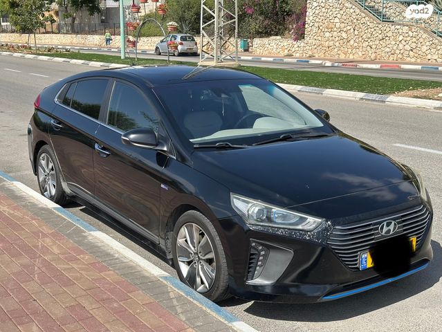 מודעת רכב יונדאי איוניק