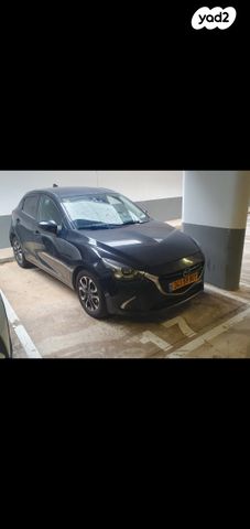 מודעת רכב מאזדה 2