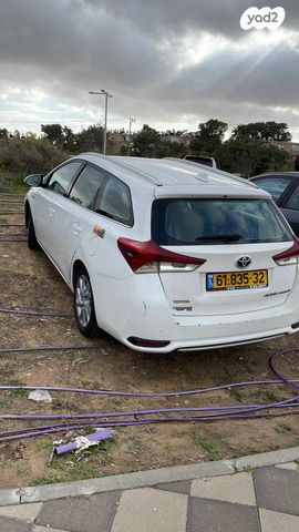 מודעת רכב טויוטה אוריס