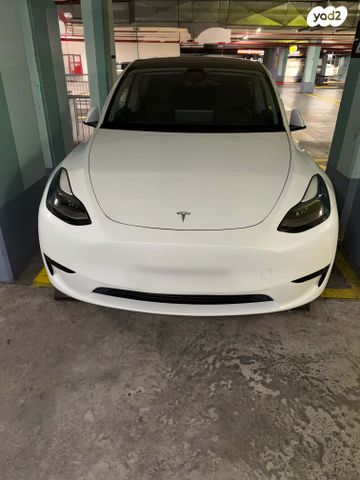 מודעת רכב טסלה מודל Y