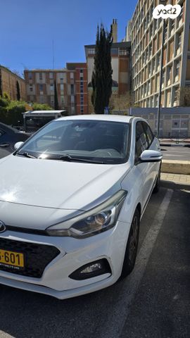 מודעת רכב יונדאי i20