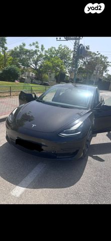 מודעת רכב טסלה מודל 3