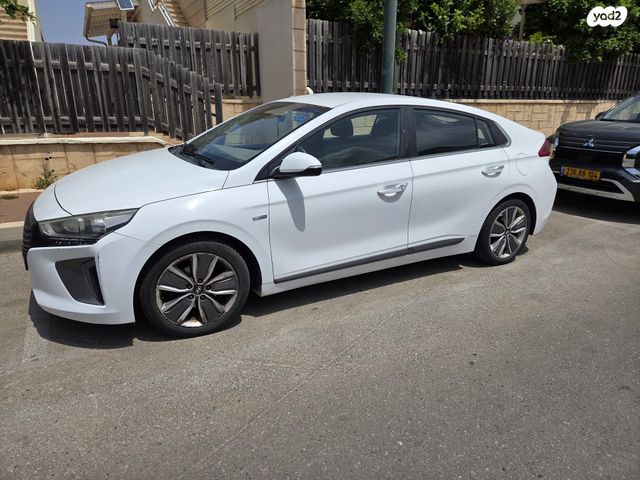 מודעת רכב יונדאי איוניק