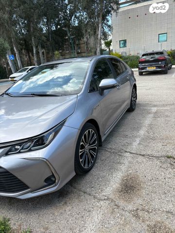 מודעת רכב טויוטה קורולה