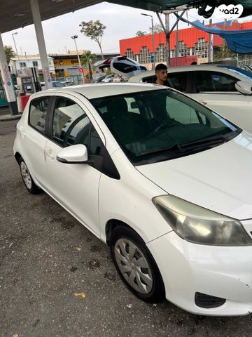 מודעת רכב טויוטה יאריס