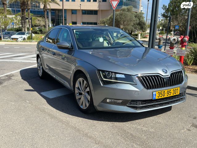 מודעת רכב סקודה סופרב