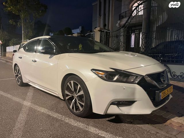 מודעת רכב ניסאן מקסימה