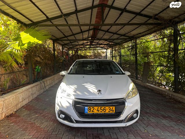 מודעת רכב פיג'ו 208