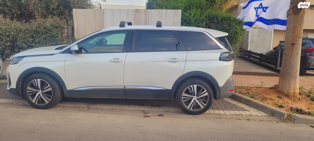 מודעת רכב פיג'ו 5008