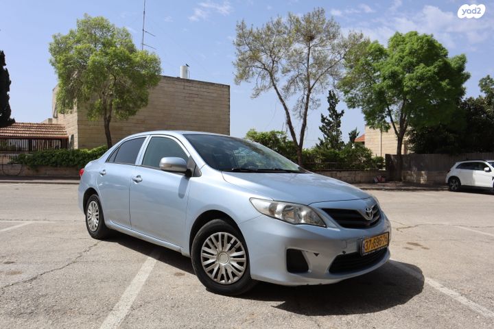 מודעת רכב טויוטה קורולה