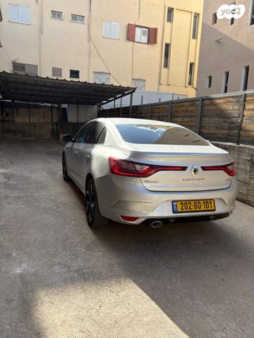 מודעת רכב רנו מגאן