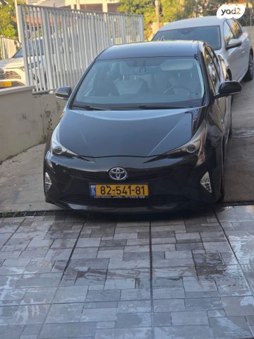 מודעת רכב טויוטה פריוס