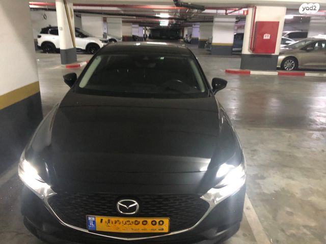 מודעת רכב מאזדה 3
