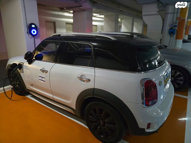 מודעת רכב מיני קאנטרימן