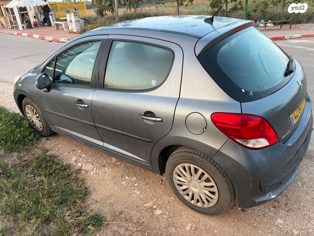 מודעת רכב פיג'ו 207