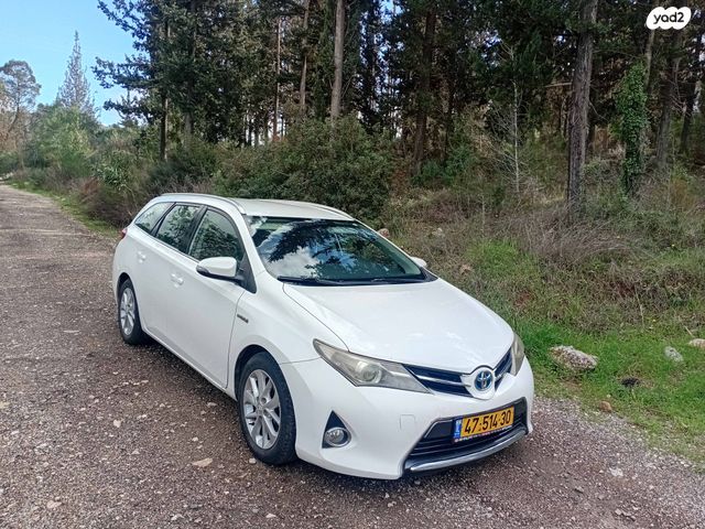 מודעת רכב טויוטה אוריס