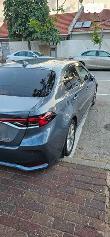 מודעת רכב טויוטה קורולה