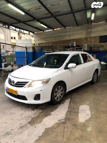מודעת רכב טויוטה קורולה