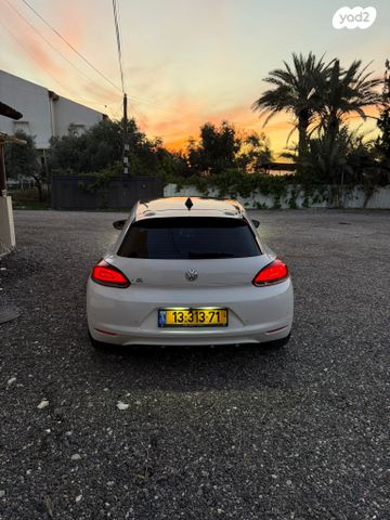 מודעת רכב פולקסווגן שירוקו