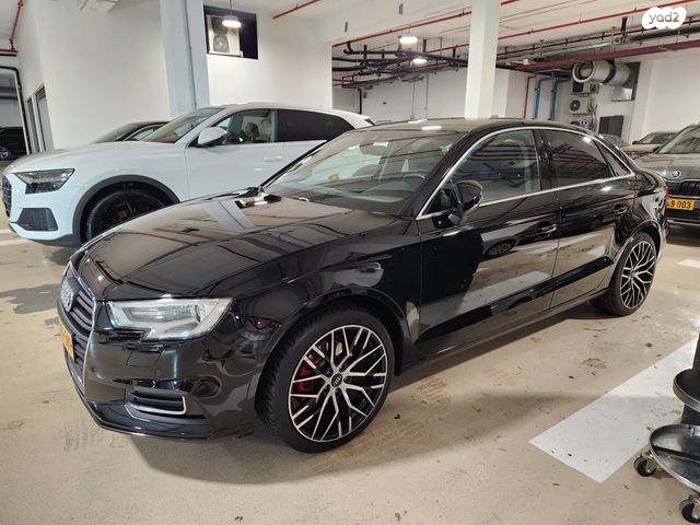 מודעת רכב אאודי A3