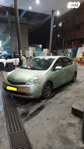 מודעת רכב טויוטה פריוס