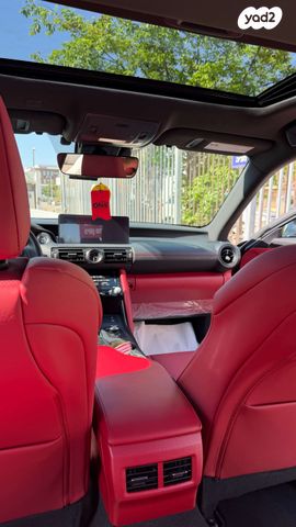 מודעת רכב לקסוס IS