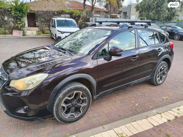 מודעת רכב סובארו XV