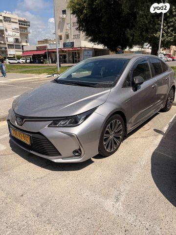 מודעת רכב טויוטה קורולה