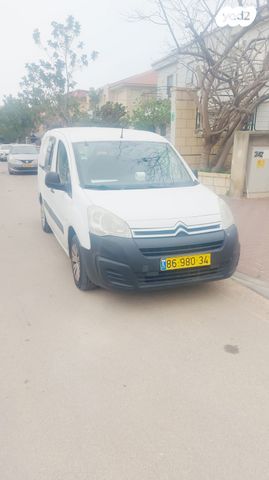 מודעת רכב סיטרואן ברלינגו 