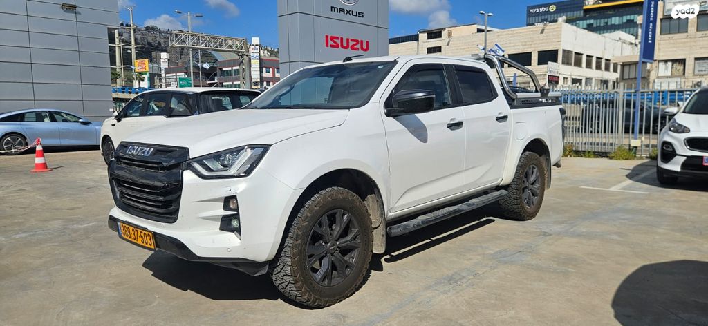 מודעת רכב איסוזו די-מקס