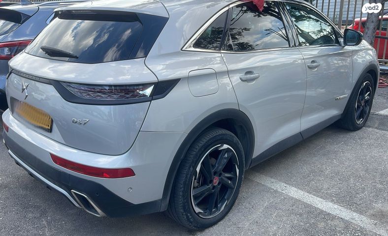 מודעת רכב די.אס 7