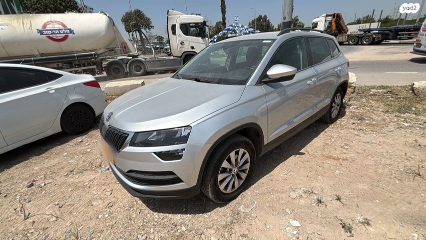 מודעת רכב סקודה קארוק