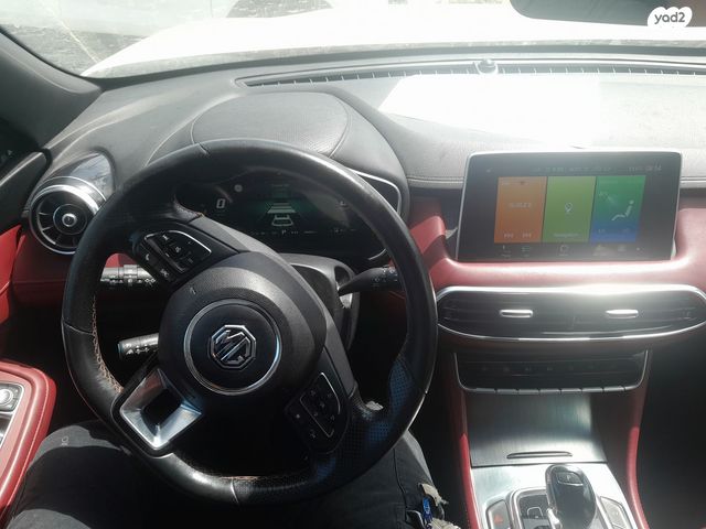 מודעת רכב אם ג'י EHS PHEV 1