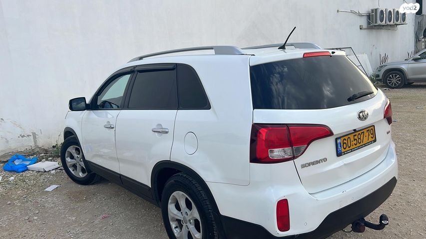 מודעת רכב קיה סורנטו