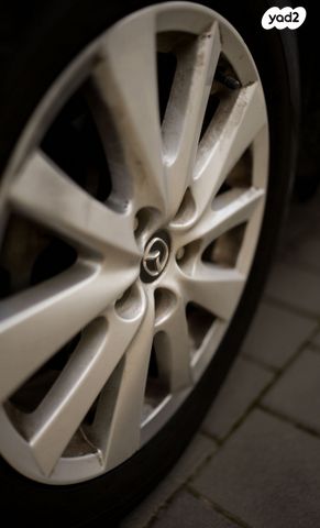 מודעת רכב מאזדה CX-5