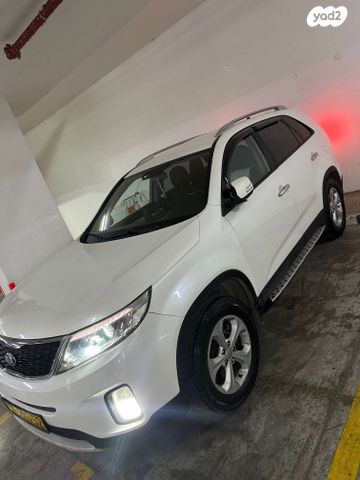 מודעת רכב קיה סורנטו