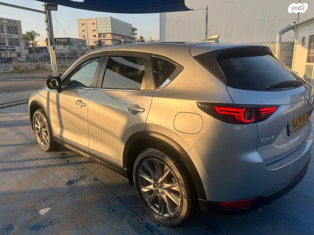 מודעת רכב מאזדה CX-5
