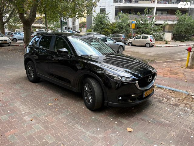 מודעת רכב מאזדה CX-5