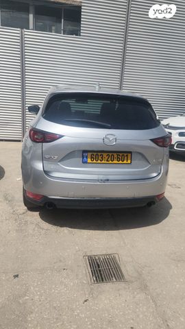 מודעת רכב מאזדה CX-5