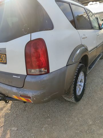 מודעת רכב סאנגיונג רקסטון