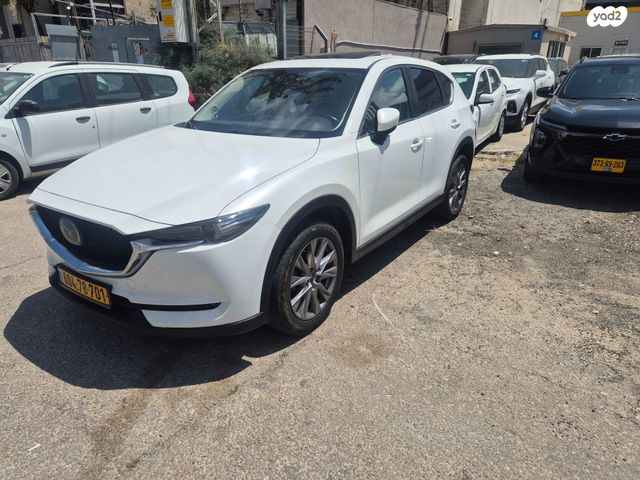 מודעת רכב מאזדה CX-5