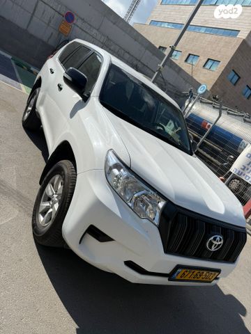 מודעת רכב טויוטה לנד קרוזר