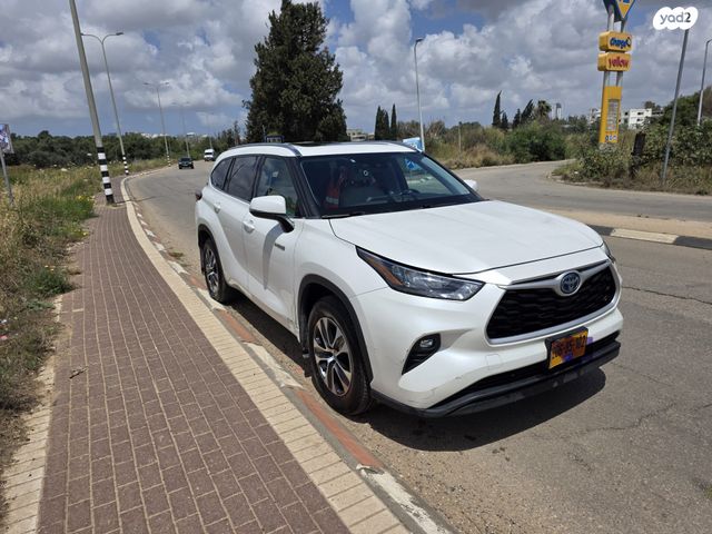 מודעת רכב טויוטה היילנדר
