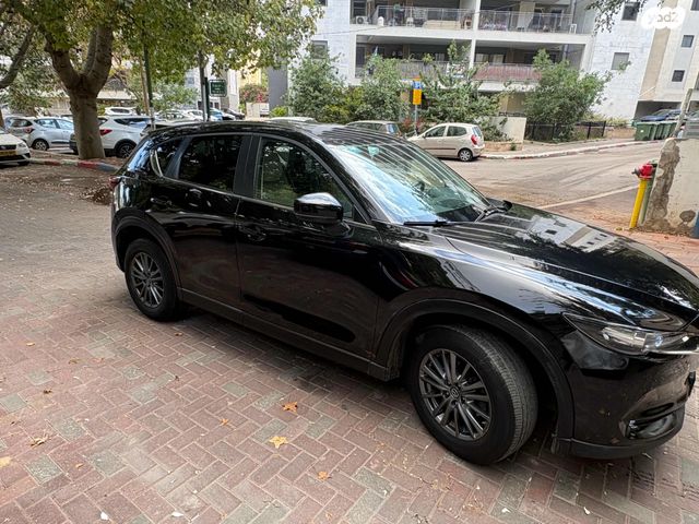 מודעת רכב מאזדה CX-5