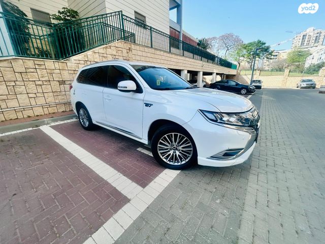 מודעת רכב מיצובישי אאוטלנדר