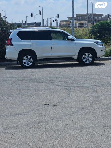 מודעת רכב טויוטה לנד קרוזר