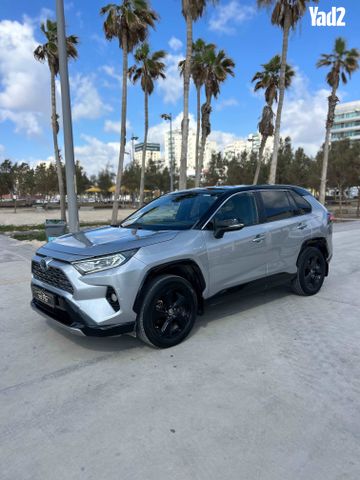 מודעת רכב טויוטה RAV4