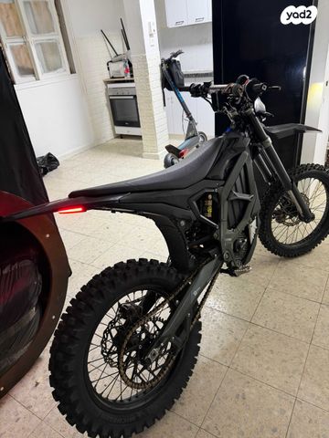 מודעת רכב סורון ULTRA BEE T